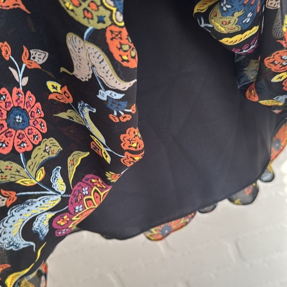 Cinq a sept dress Floral Patterned Long Sleeve smocked mock neck size 2 lined - Picture 4 of 8